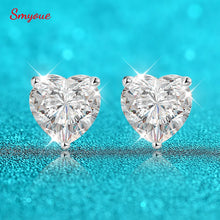 Cargar imagen en el visor de la galería, Pendientes de tuerca de Circonita con corte de corazón de Smyoue -  Plata de ley S925 con diamantes de laboratorio de calidad de lujo
