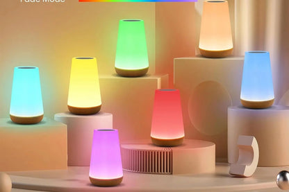 Lámpara de mesa  de noche para dormitorio.
Luz nocturna táctil con 13 colores cambiantes, RGB, control remoto, regulable, recargable por USB.